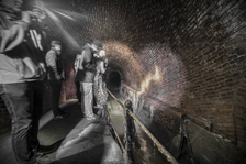 Akce Na den pod zem poprvé otevře neznámé podzemí pražského Vyšehradu - přesunuto na neurčito
